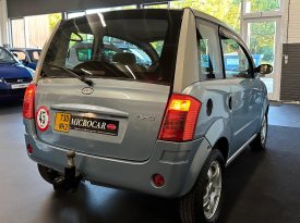 Microcar MC1 Brommobiel Parelmoer blauw